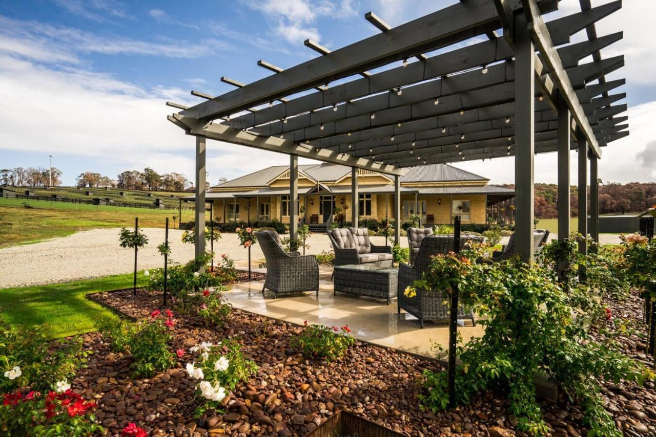 Tallawarra Homestead Tonimbuc Luaran gambar